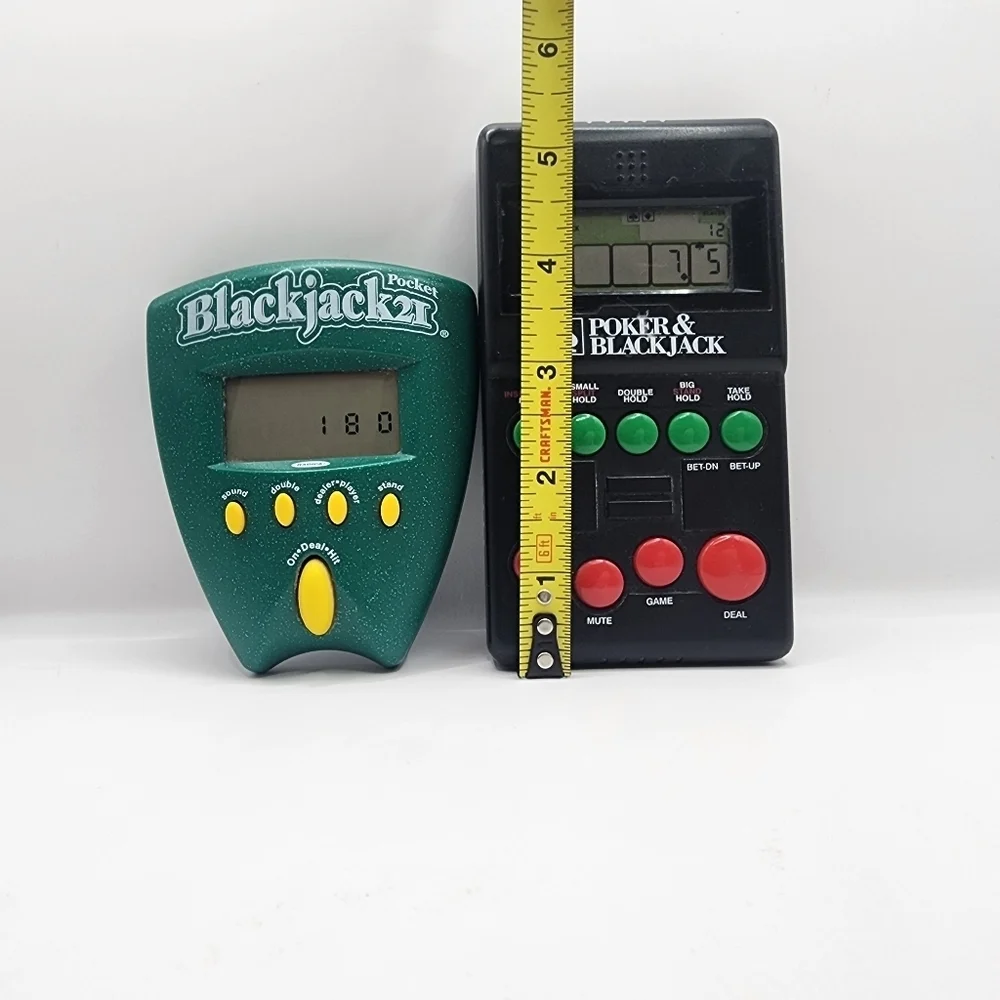 2 Handheld Games 1994, 2002 Diversified Poker Blackjack 21